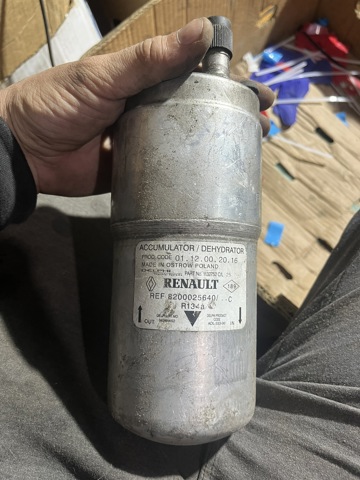 Ресивер-осушувач кондиціонера 8200025640 RENAULT