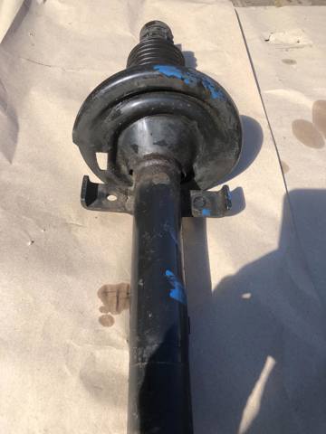 Стійка передня 8200459902 RENAULT