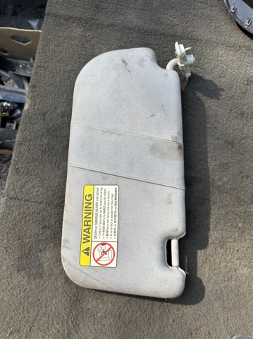 Козирок сонцезахисний автомобіля 852011F060LX HYUNDAI