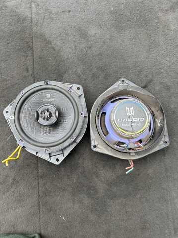 Динамік задньої двері 8616002380 TOYOTA