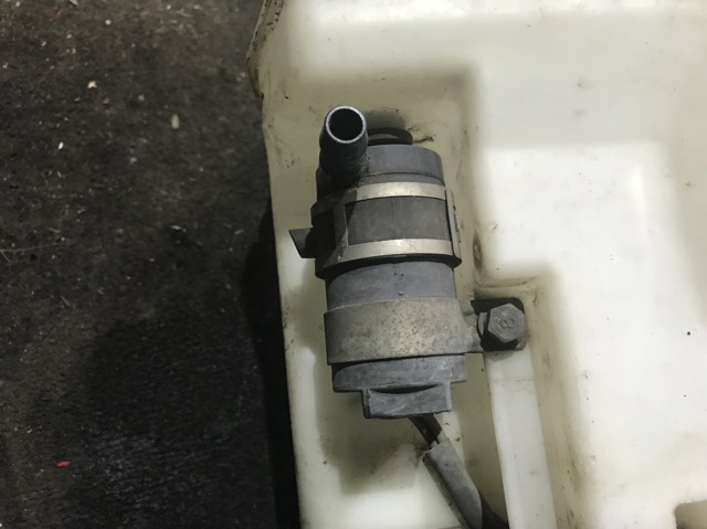 Насос-двигун омивача фар 86611AG100 SUBARU