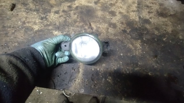 Туманка ліва 88044 VALEO