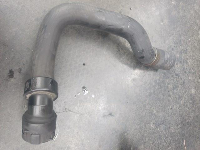 Шланг/патрубок радіатора охолодження, верхній 8D0121101AD VAG