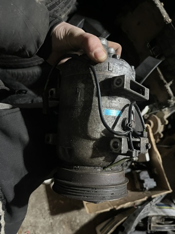 Компресор кліматичної установки Audi A4 B5