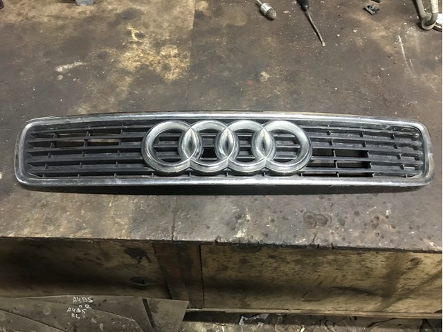 Решітка 8D0853651 VAG