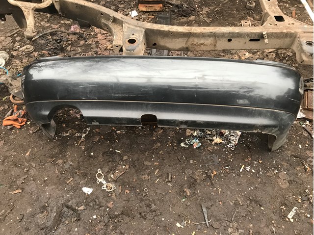 Кожух бампера заднього Ауді A4 B5