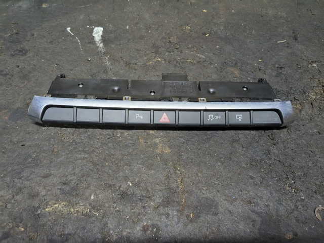 Блок кнопок центральної консолі 8V0925301AH VAG