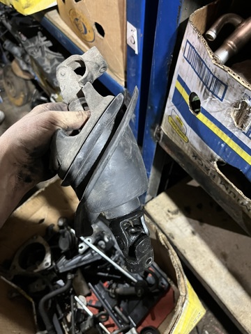 Вал рульової колонки, нижній 905005 GM