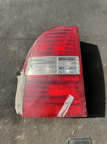 Ліхтар задній лівий 924011F010 HYUNDAI