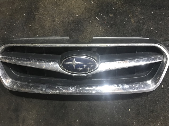 Емблема решітки радіатора 93013SA032 SUBARU