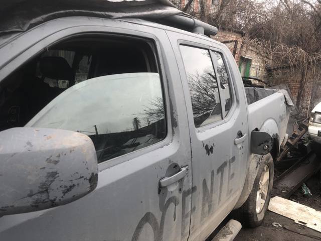 Крило праве заднє 93300EB02J NISSAN