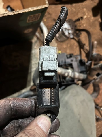 Датчик тиску повітря Форд Фокус 2