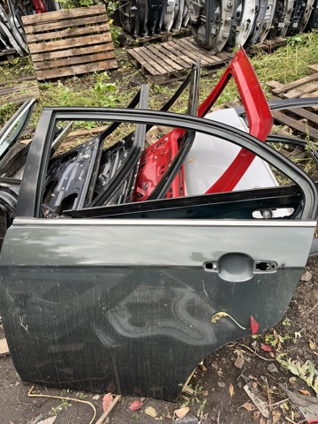 Двері задні 96635657 GM