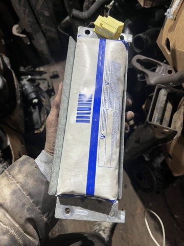 Подушка безпеки пасажира 98515EB300 NISSAN
