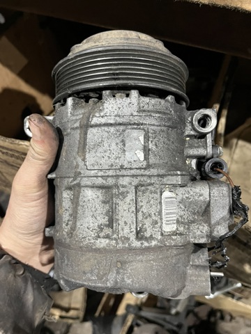 Компресор кондиціонера A0002306811 MERCEDES