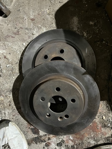 Диск переднього гальма A1634210512 MERCEDES