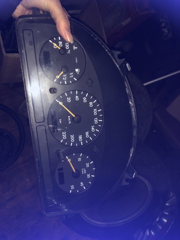 Покажчик напруги (вольтметр) A1635403011 MERCEDES