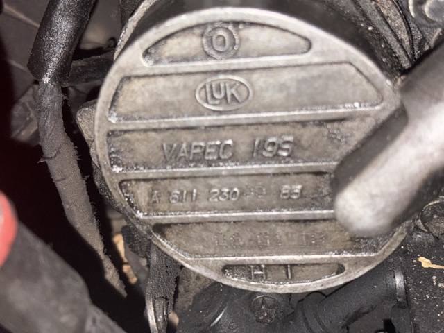 Насос вакуумний A6112300065 MERCEDES