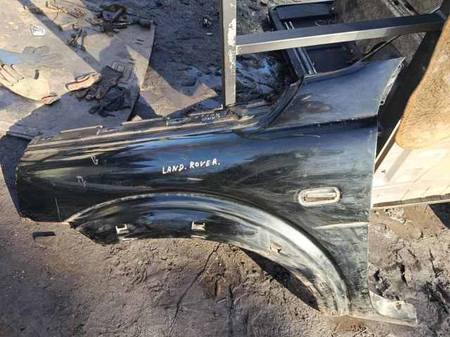 Переднє ліве крило ASB490130 LAND ROVER