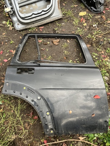Двері пасажирські задні праві ASR1808 LAND ROVER