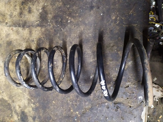 Пружини задні CB0128011A MAZDA