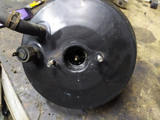 Підсилювач гальм вакуумний CB1543800A MAZDA