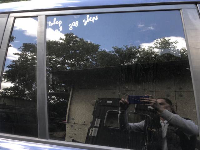 Скло заднє праве CVB000041 LAND ROVER