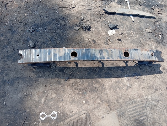 Підсилювач бампера заднього DQE000022 LAND ROVER