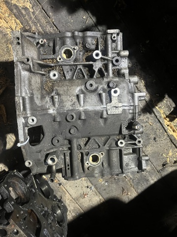 Мотор в зборі EJ20 SUBARU