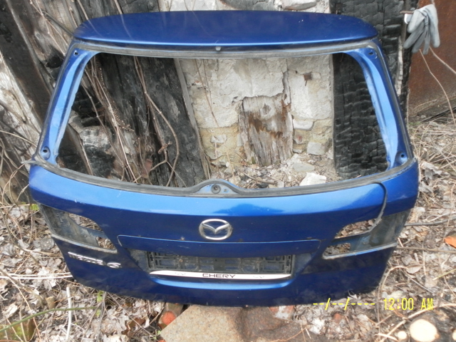 Треті двері GJYA6202X MAZDA