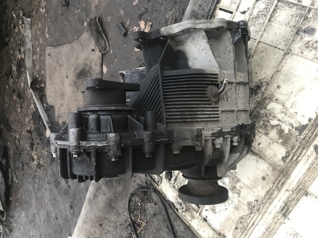 Коробка роздавальна IAB000033 LAND ROVER