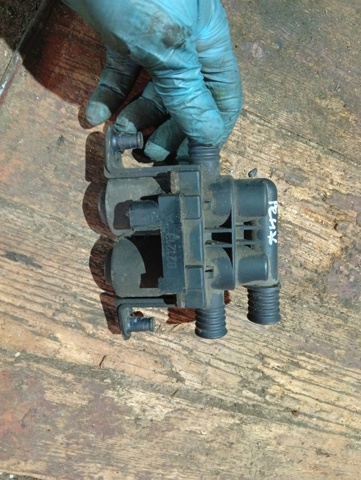Кран системи опалення JQD000020 LAND ROVER