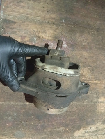Права подушка двигуна KKB500500 LAND ROVER