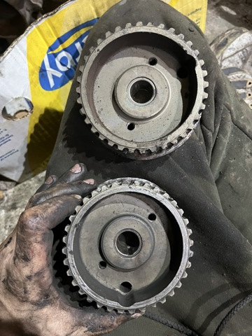 Зірочка приводу распредвала двигуна LHB101610 LAND ROVER