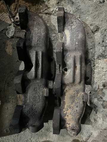 Газопроводи (колектор випускний) LKC000330L LAND ROVER
