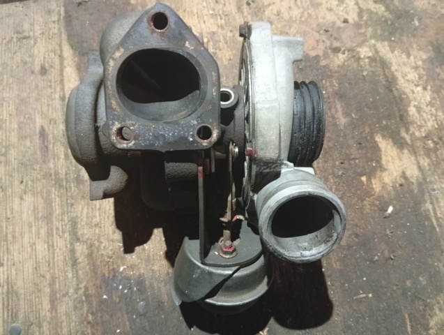 Турбонаддув LR018264 LAND ROVER