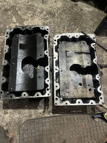 Картер масляний LSB102490 LAND ROVER