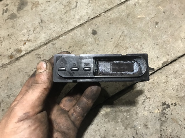 Годинники MB803900 MITSUBISHI