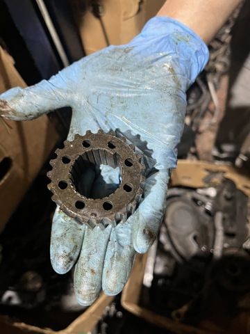 Шестерня приводу колонвала двигуна MD190863 MITSUBISHI