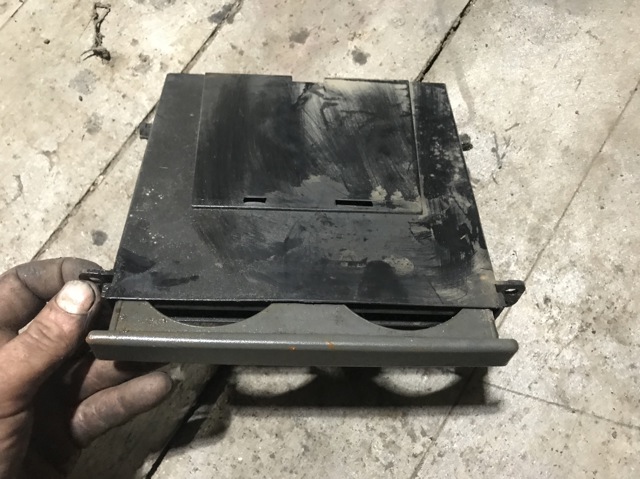 Блок управління пічкою MR167502 MITSUBISHI