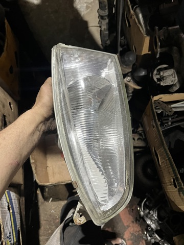 Основна фара в зборі ліва MR273413 MITSUBISHI