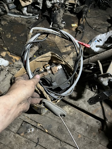 Антена на дах MR409804 MITSUBISHI