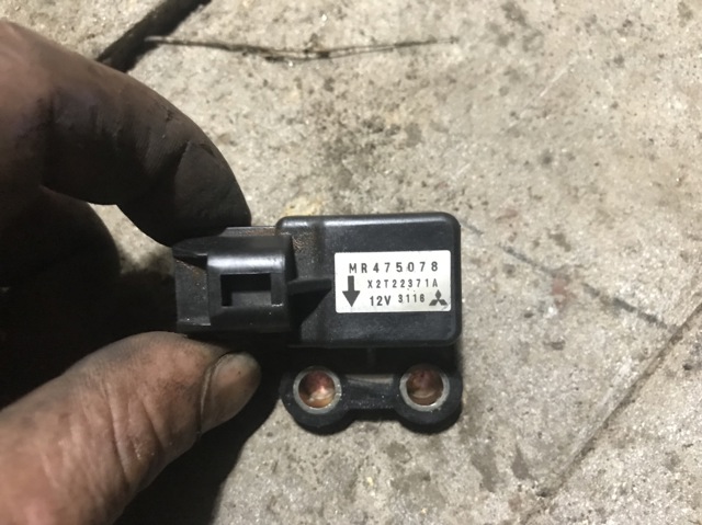 Датчик поперечного прискорення (ESP) MR475078 MITSUBISHI