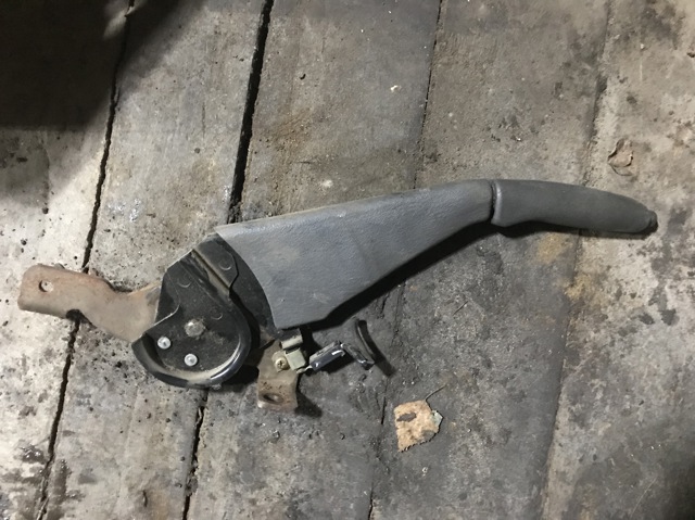 Важіль ручника MR732288 MITSUBISHI