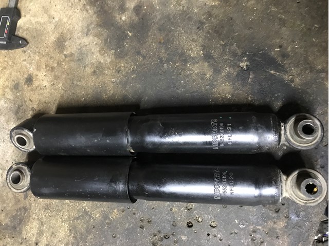 Амортизаційна стійка задня N5523019G NIPPARTS