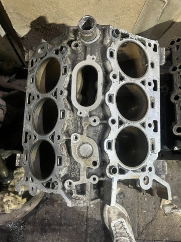 Двигун у зборі RF4F MAZDA