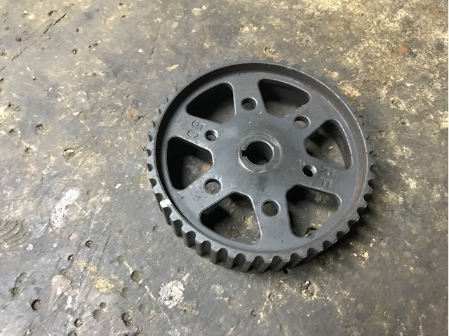 Шестерня приводу ПНВТ RF5C13804 MAZDA