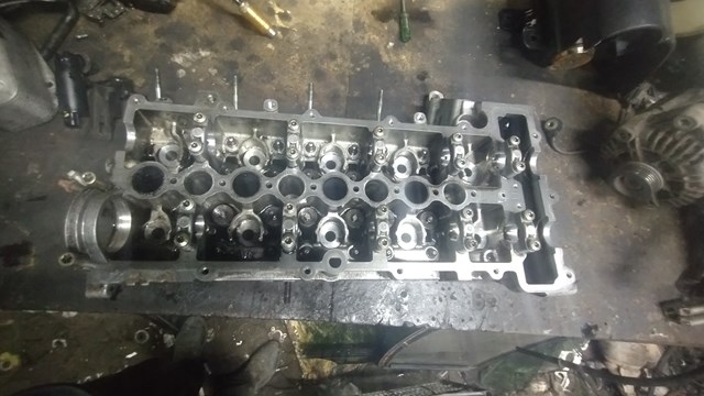 Головка двигуна STC4530 LAND ROVER