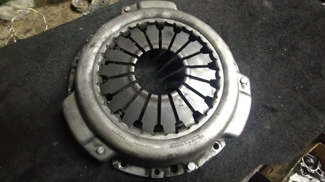 Комплект зчеплення  URB100651 LAND ROVER