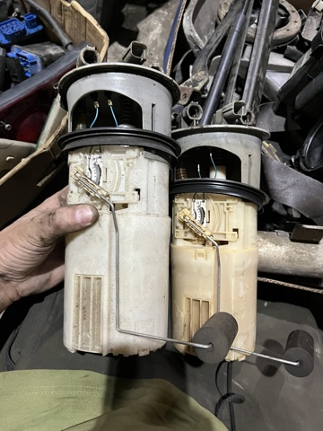 Паливний насос WFX100980 LAND ROVER
